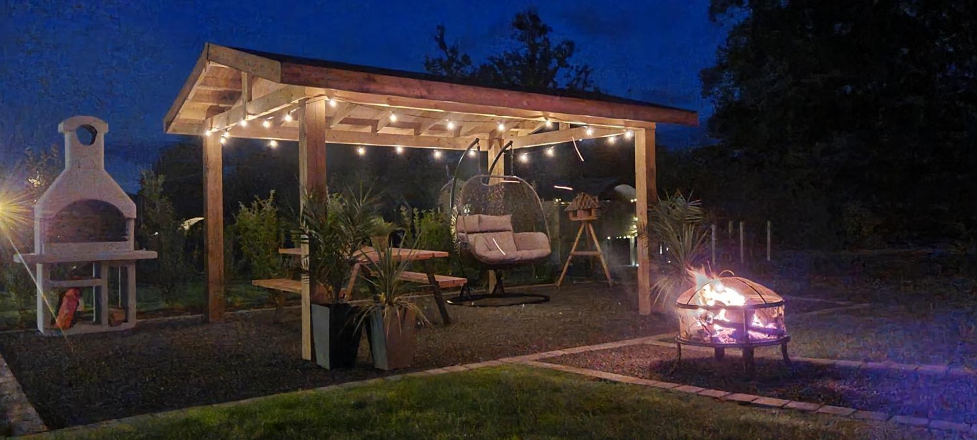 Вілла Eastridge Glamping Шрусбері Екстер'єр фото